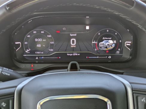 Used 2024 GMC Yukon Denali w/ Advanced Technology Package image 32