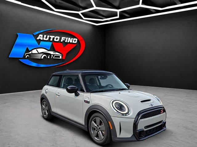 Used 2022 MINI Cooper S FWD image 2