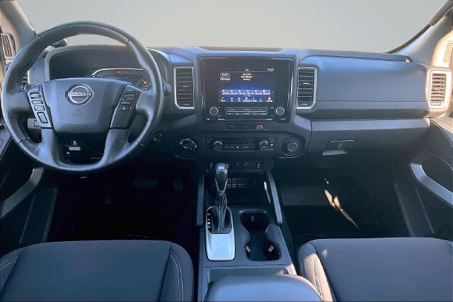 Used 2023 Nissan Frontier SV w/ SV Convenience Package AWD/4WD image 8