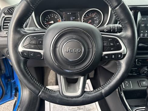 Used 2021 Jeep Compass Latitude image 11