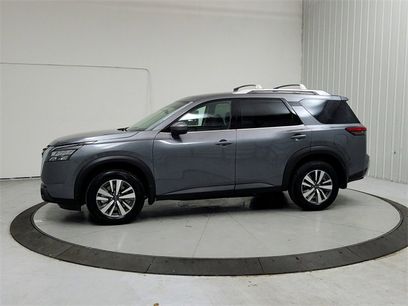 New 2025 Nissan Pathfinder SL