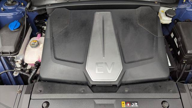 Used 2023 Kia EV6 Wind RWD image 32