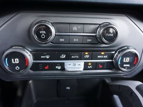 Certified 2023 Ford Bronco Outer Banks AWD/4WD image 36