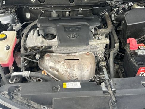 Used 2017 Toyota RAV4 SE w/ Advanced Technology Package image 34