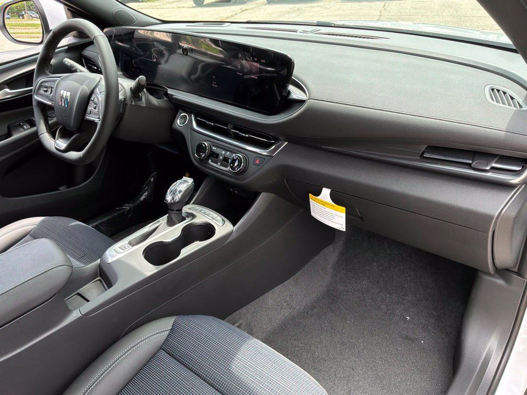 New 2026 Buick Envista Sport Touring w/ Convenience I Package FWD image 31