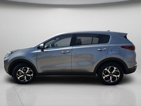 Used 2022 Kia Sportage LX AWD/4WD image 18