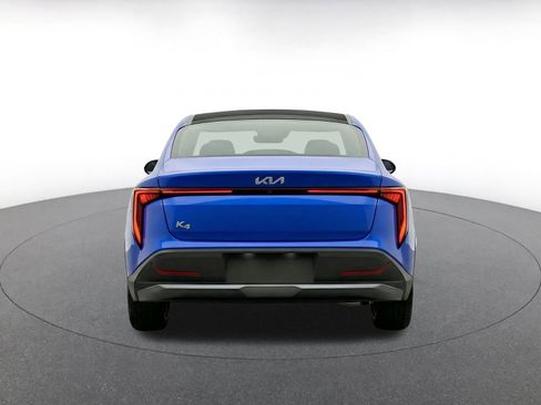 Used 2025 Kia K4 LXS FWD image 15