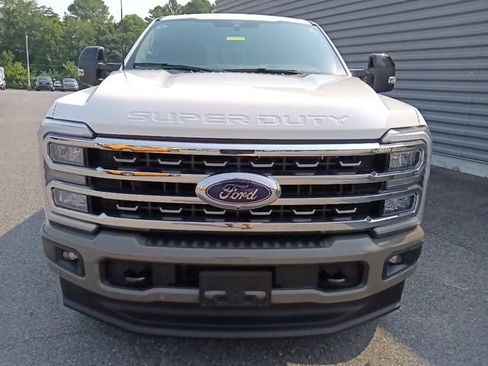 New 2026 Ford F250 King Ranch w/ FX4 Off-Road Package AWD/4WD image 8