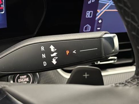 New 2026 Chevrolet Equinox LT w/ Convenience Package II image 18