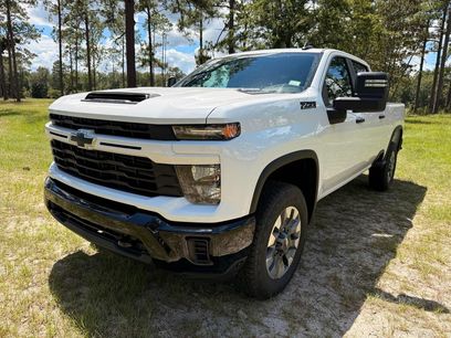 New 2026 Chevrolet Silverado 2500 Custom w/ Custom Value Package