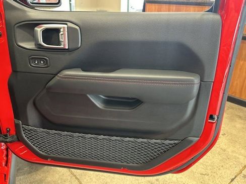 New 2026 Jeep Wrangler Unlimited Rubicon 392 image 11