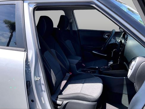 Used 2020 Kia Soul S FWD image 8