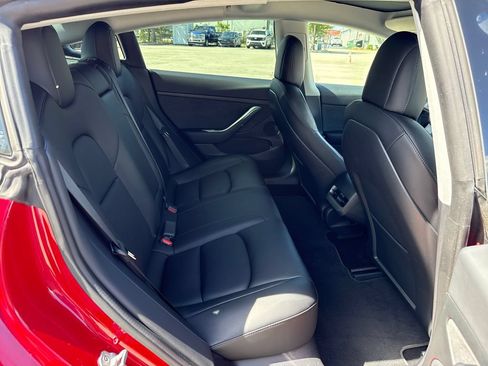Used 2022 Tesla Model 3 Performance AWD/4WD image 23