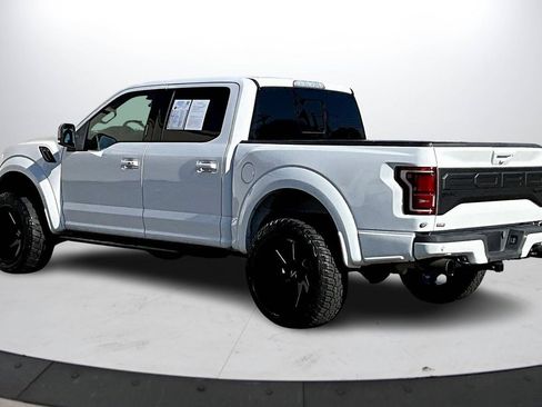 Used 2018 Ford F150 Raptor w/ Equipment Group 802A Luxury AWD/4WD image 7