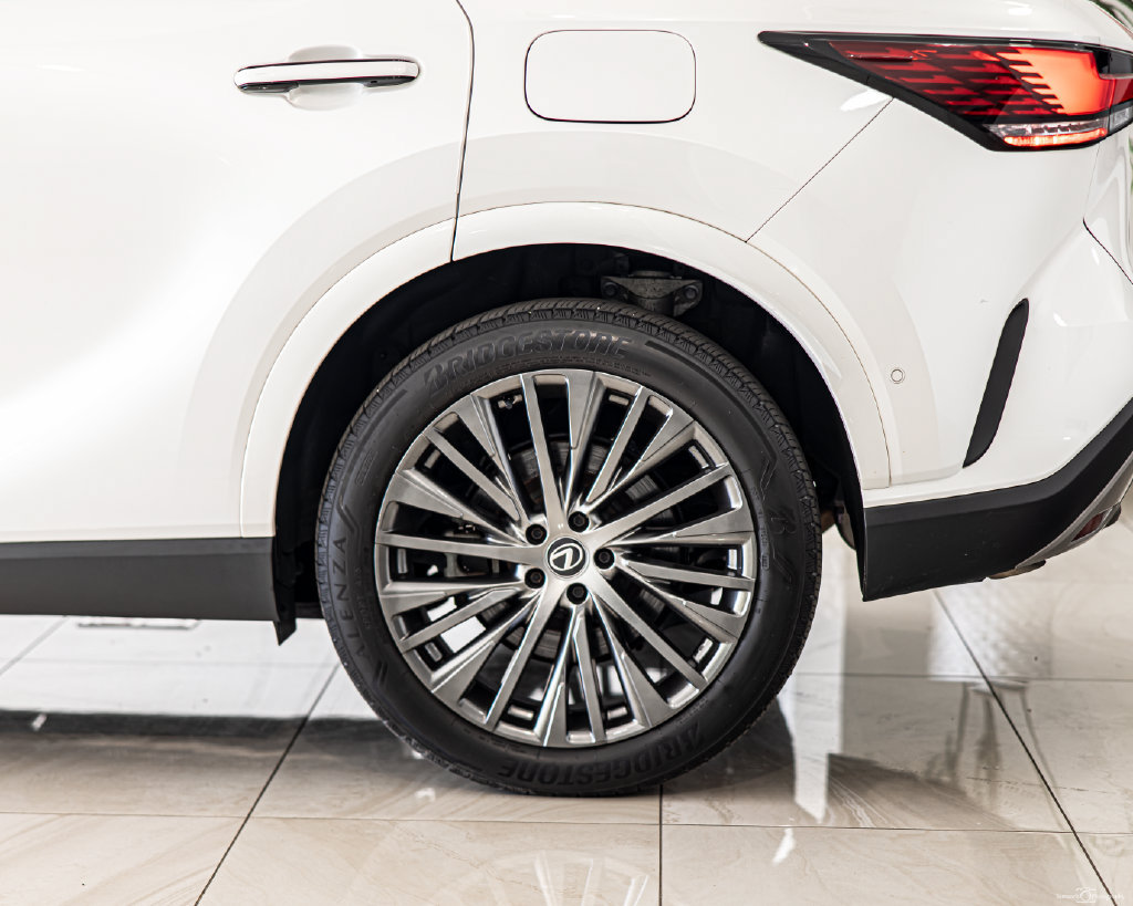 Used 2023 Lexus RX 350 AWD w/ Cold Area Package image 7