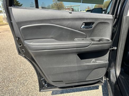 Used 2020 Honda Pilot EX-L image 21