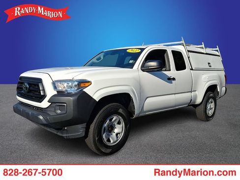 Used 2022 Toyota Tacoma SR RWD image 1