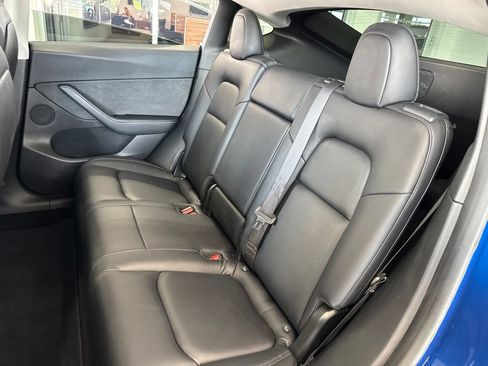 Used 2020 Tesla Model Y Long Range AWD/4WD image 38