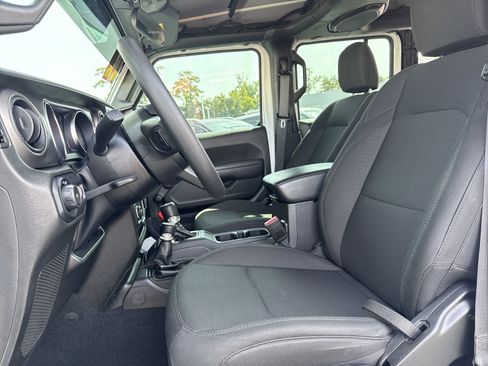 Used 2022 Jeep Wrangler Unlimited Sport AWD/4WD image 15