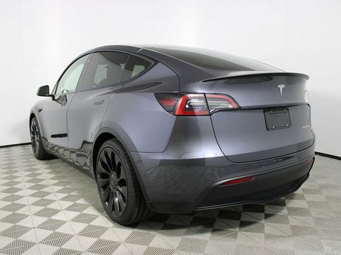 Used 2022 Tesla Model Y Performance image 31