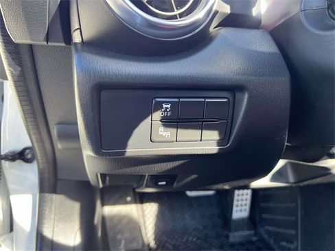 Used 2020 FIAT 124 Spider Abarth w/ Convenience Group image 19