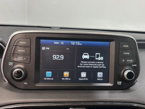 Used 2020 Hyundai Santa Fe SE image 16