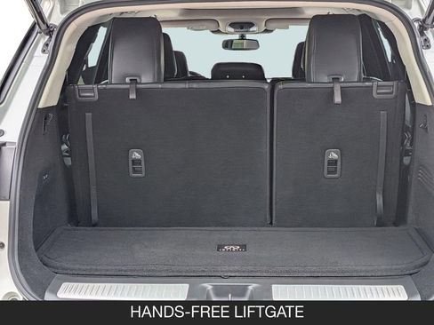 Used 2022 INFINITI QX60 Sensory w/ Cargo Package FWD image 24