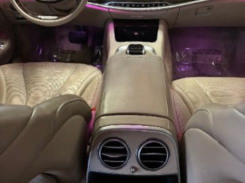 Used 2017 Mercedes-Benz S 550 4MATIC image 29