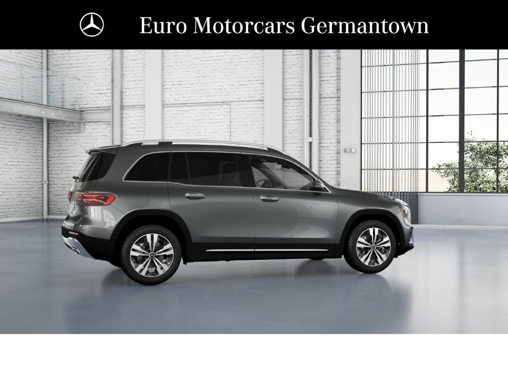 New 2026 Mercedes-Benz GLB 250 4MATIC image 18