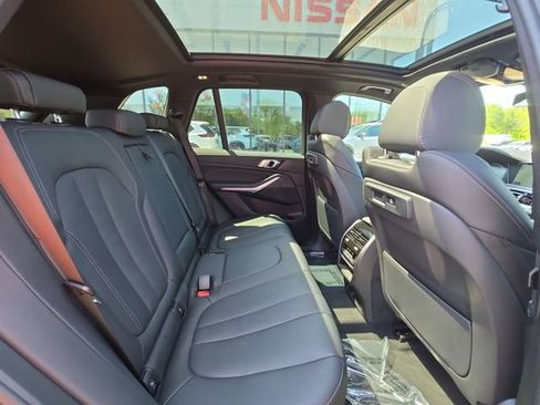 Used 2022 BMW X5 xDrive40i w/ Premium Package AWD/4WD image 22