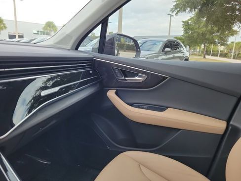 Certified 2025 Audi Q7 3.0T Premium Plus w/ Premium Plus Package image 28