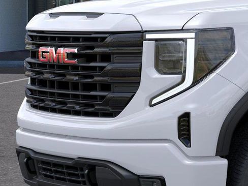 New 2026 GMC Sierra 1500 Elevation image 13