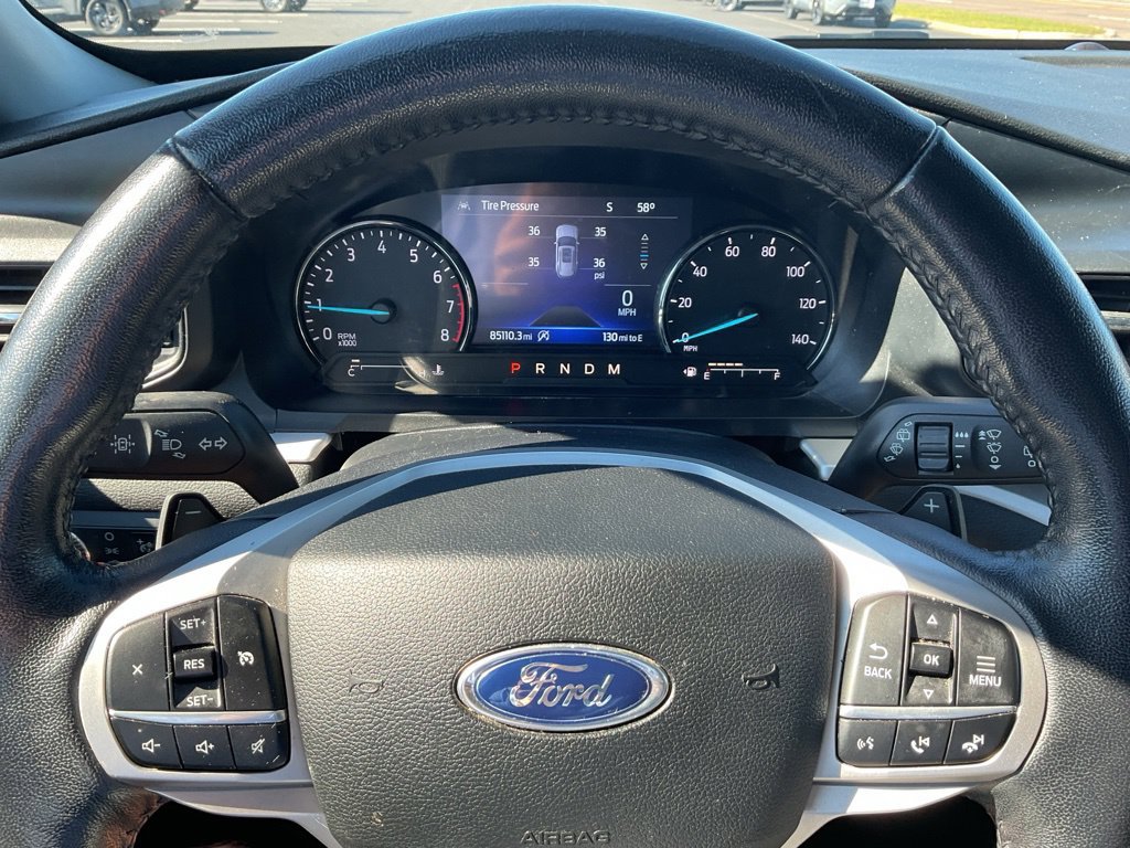 Used 2020 Ford Explorer XLT w/ Comfort Package AWD/4WD image 12