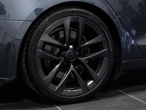 Used 2023 Tesla Model S image 62