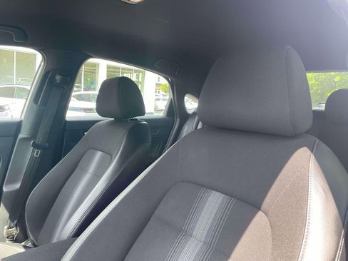 Used 2022 Honda Civic Sport image 18
