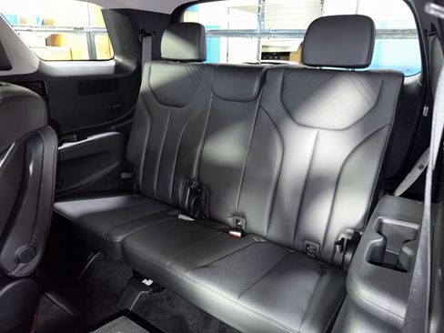 Used 2023 Hyundai Palisade SEL w/ Cargo Package AWD/4WD image 29