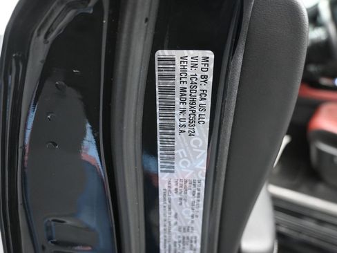 Used 2023 Dodge Durango SRT Hellcat image 18