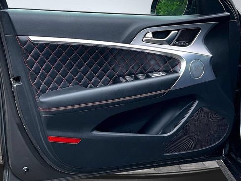 Used 2019 Genesis G70 2.0T Advanced w/ Sport Package AWD/4WD image 9