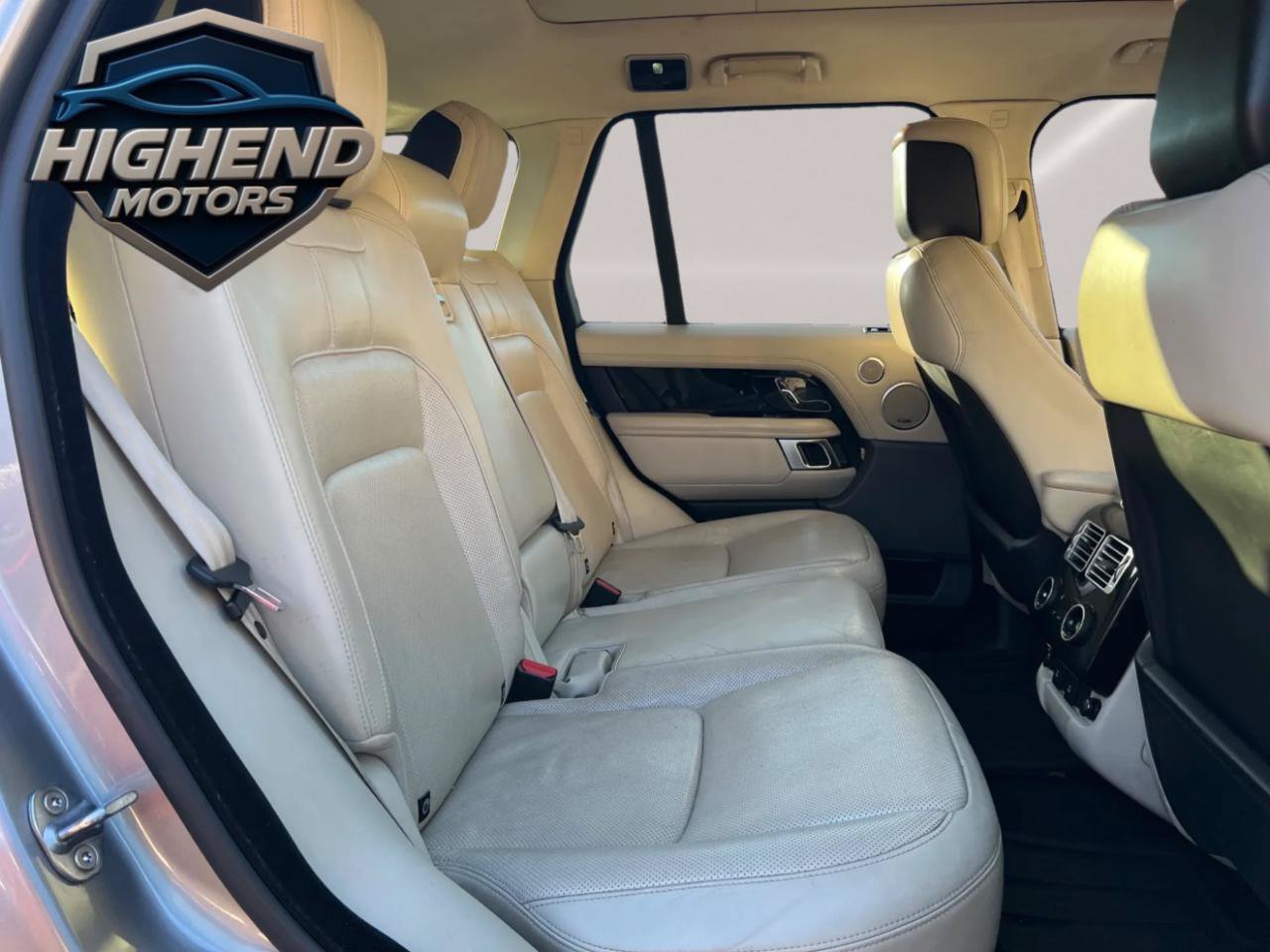 Used 2018 Land Rover Range Rover Supercharged AWD/4WD image 20