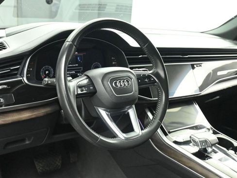 Used 2020 Audi Q8 Prestige w/ Prestige Package image 25