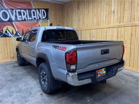 Used 2019 Toyota Tacoma TRD Off-Road w/ TRD Premium Off Road Package AWD/4WD image 7