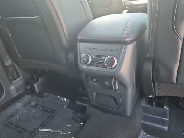 Used 2025 Ford Explorer ST w/ Sun And Sound Package AWD/4WD image 22