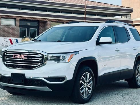 Used 2017 GMC Acadia SLE AWD/4WD image 13