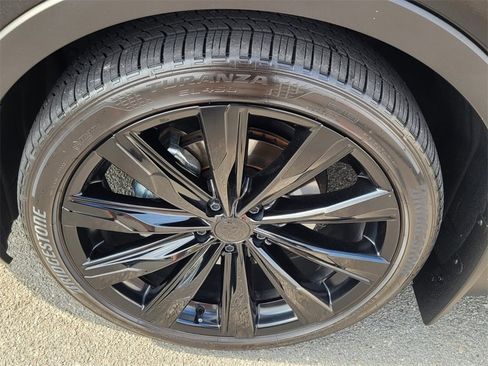 Used 2025 Toyota Crown Platinum image 14