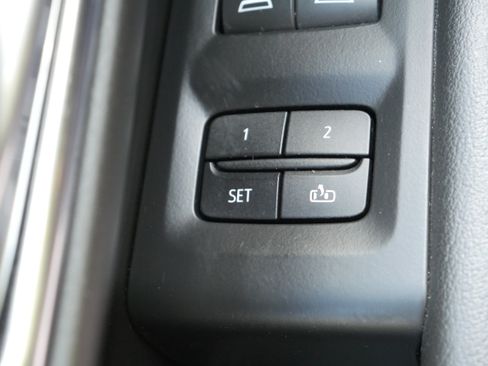 Certified 2023 Chevrolet Tahoe LT w/ Luxury Package AWD/4WD image 32