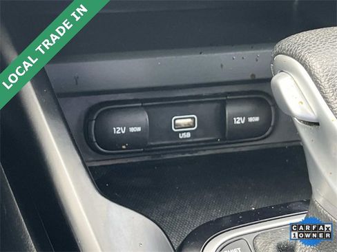 Used 2022 Kia Soul LX image 32