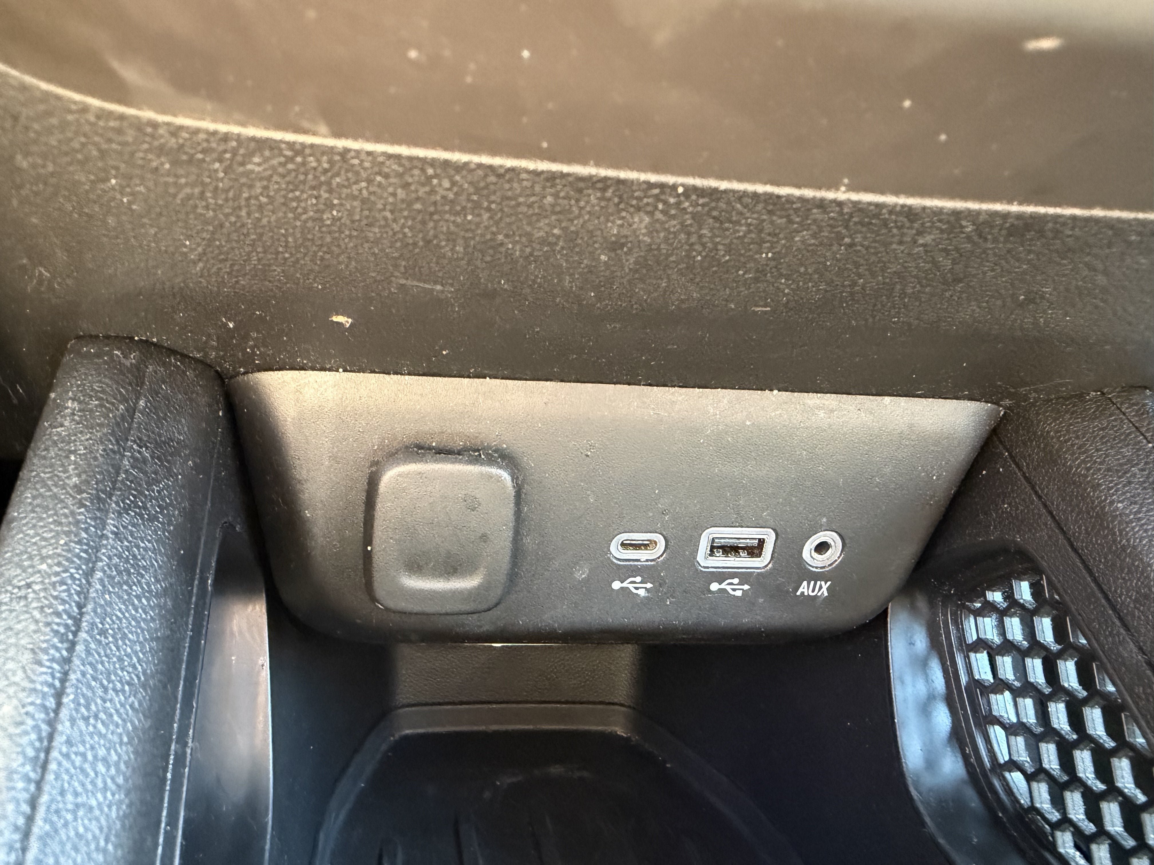 Used 2021 Chevrolet TrailBlazer LT w/ Convenience Package AWD/4WD image 23