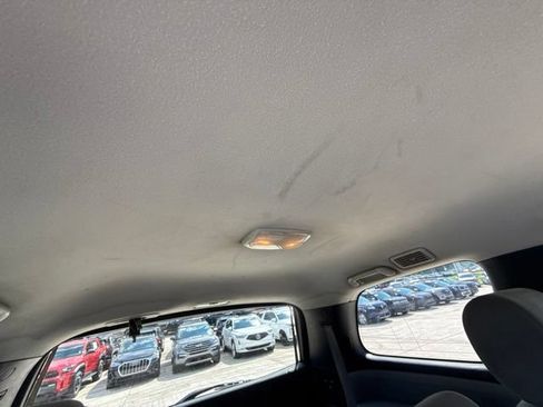 Used 2017 Toyota Sequoia SR5 AWD/4WD image 22