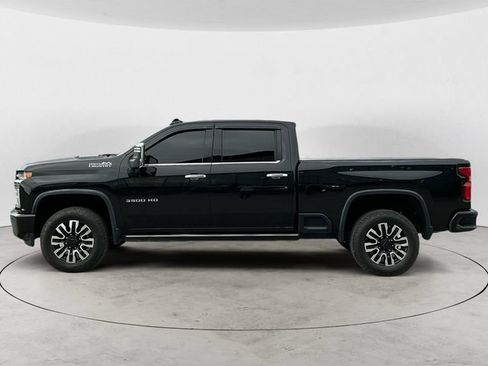 Used 2022 Chevrolet Silverado 3500 High Country w/ Safety Package II AWD/4WD image 8