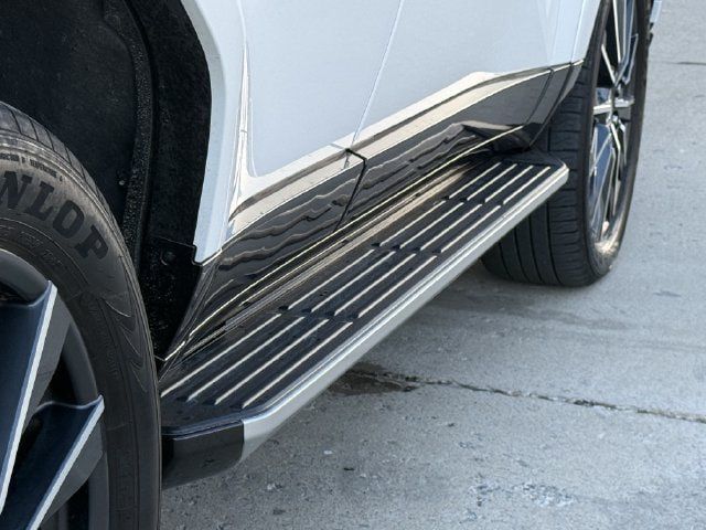Used 2025 Lexus GX 550 w/ Accessory Package (2T) AWD/4WD image 9